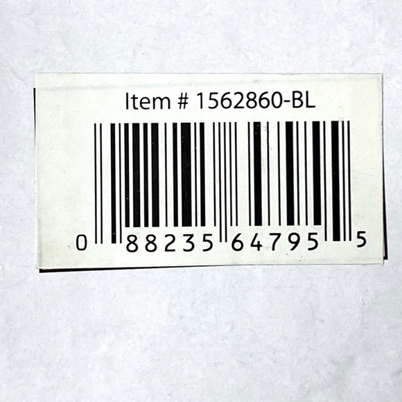 NIB Mr. & Mrs. White, Red and Black Christmas Mugs Set of 2 - Picture 9 of 9